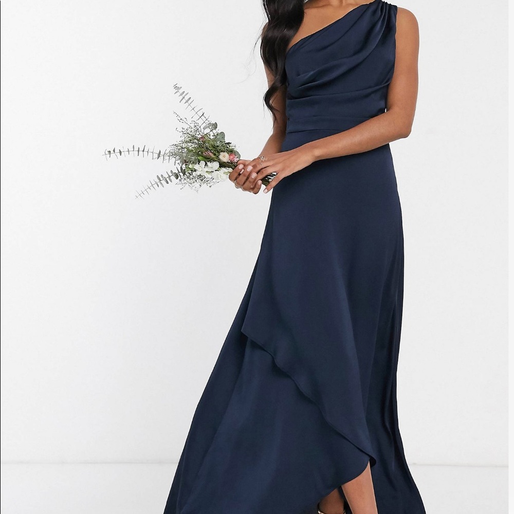 TFNC Bridesmaid Dress in Midnight
